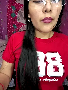 Snapshot of Velyn_18 chatting on 12-03-25, 06:50 Velyn 18 online show from 12-03-25, 06:50