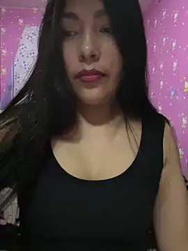 Snapshot of Velyn_18 chatting on 12-16-25, 02:05 Velyn 18 online show from 12-16-25, 02:05