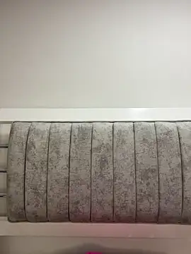 Snapshot of Leyna_Kenet chatting on 01-21-25, 12:25 Leyna Kenet online show from 01-21-25, 12:25