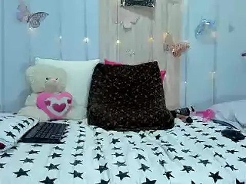 anthiamelisa online show from 02-16-25, 04:42