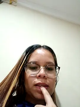 anthiamelisa online show from 02-25-25, 12:14