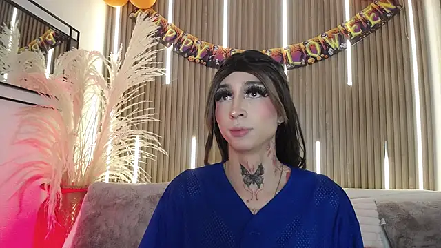 Aniie Doll online show from 10-22-25, 08:19