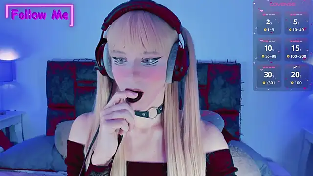 Kirmyy  online show from 10-26-25, 08:48