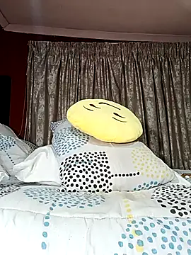 Wildblack22 online show from 10-15-25, 08:42