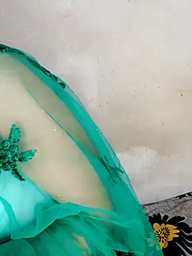 xpihu online show from 04-14-26, 06:03