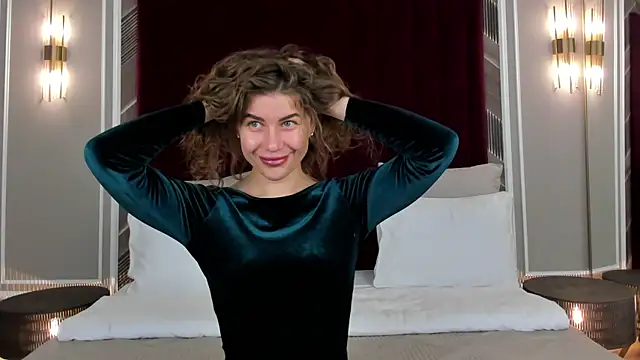 VikkiStorm online show from 11-29-25, 03:09