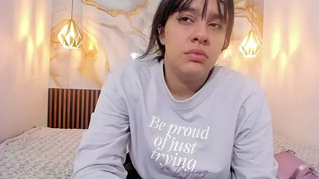 MelissaGilll online show from 12-04-25, 07:22