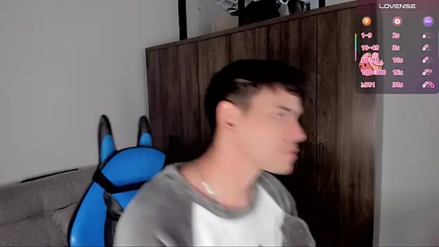 Snapshot of joe_jhon chatting on 02-23-25, 12:48 joe jhon online show from 02-23-25, 12:48