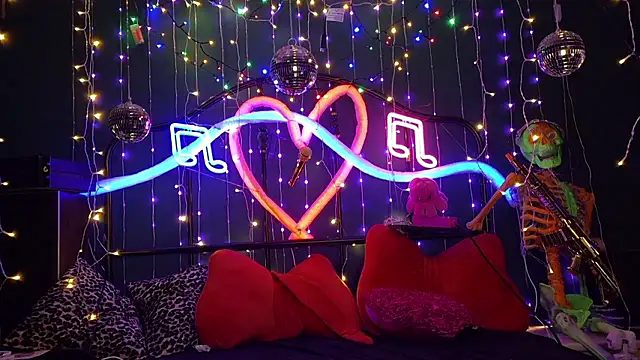 anonymouszN online show from 01-11-26, 09:09