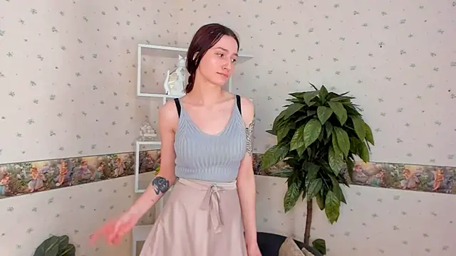 DarlineFrake online show from 12-09-24, 07:39