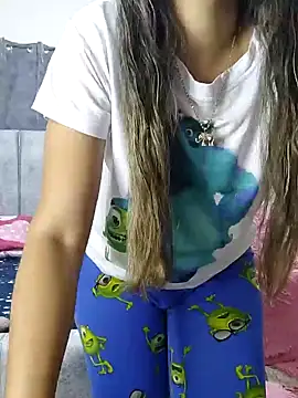 Snapshot of kameron_sweett chatting on 02-06-25, 10:00 kameron sweett online show from 02-06-25, 10:00