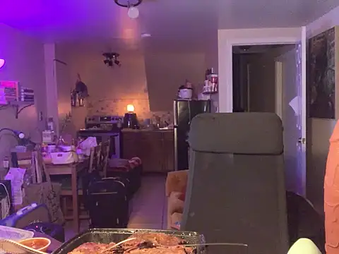 Snapshot of BigKittyRaven chatting on 12-13-24, 03:27 BigKittyRaven online show from 12-13-24, 03:27