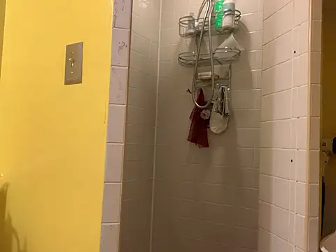 Snapshot of BigKittyRaven chatting on 02-08-25, 08:32 BigKittyRaven online show from 02-08-25, 08:32