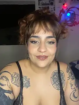 Snapshot of name_less_lulu chatting on 02-11-26, 12:48 name less lulu online show from 02-11-26, 12:48