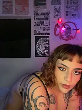 Snapshot of name_less_lulu chatting on 02-13-26, 11:56 name less lulu online show from 02-13-26, 11:56