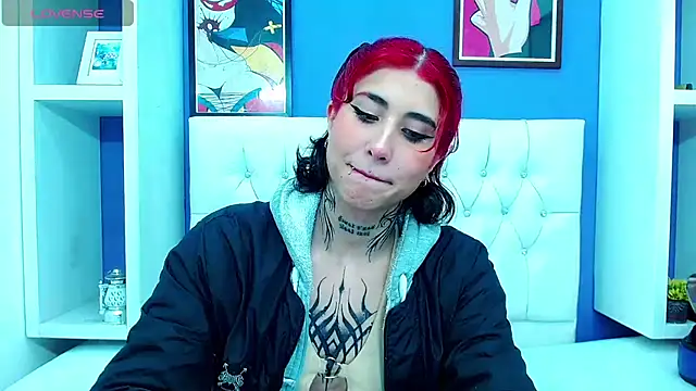 Snapshot of aliss-diaz chatting on 03-19-25, 12:15 aliss-diaz online show from 03-19-25, 12:15