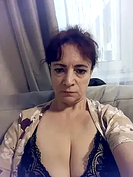 Snapshot of Lorrain_Dorrie chatting on 01-13-25, 07:00 Lorrain Dorrie online show from 01-13-25, 07:00