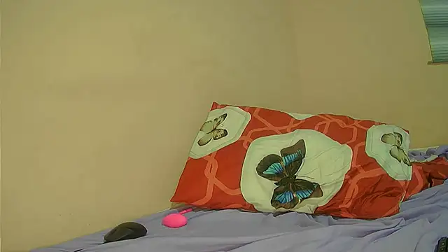 Snapshot of SexyEbonyPlaygirl chatting on 01-06-25, 05:16 SexyEbonyPlaygirl online show from 01-06-25, 05:16