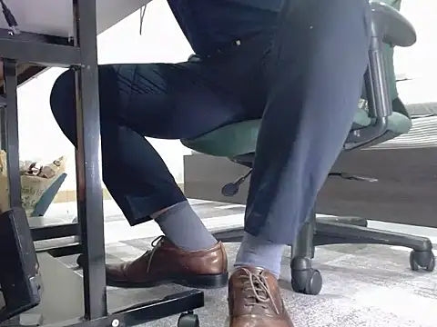 softlyS online show from 12-17-24, 03:06