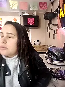 Victoria Ponce1 online show from 10-27-25, 05:17