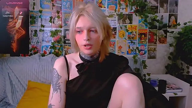 Simona Rain online show from 10-19-25, 12:11