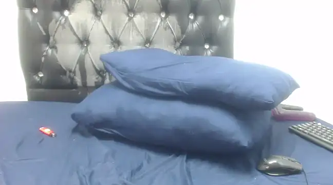 LolaTwerksXX online show from 02-18-25, 12:04