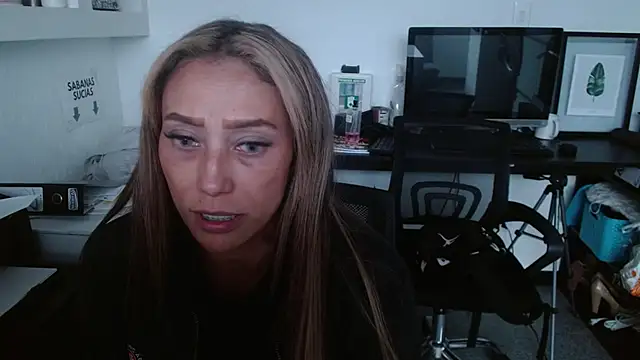 Snapshot of salome_drasin chatting on 02-24-26, 02:48 salome drasin online show from 02-24-26, 02:48