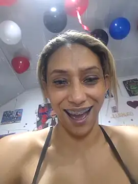 Snapshot of salome_drasin chatting on 03-12-26, 08:59 salome drasin online show from 03-12-26, 08:59