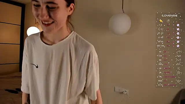 Snapshot of KimStevens chatting on 12-07-24, 05:48 KimStevens online show from 12-07-24, 05:48