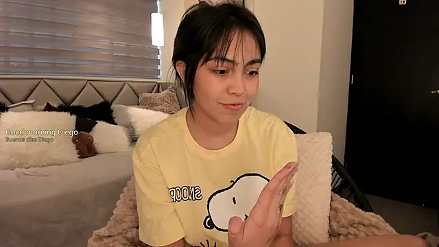 im Luucy online show from 01-23-25, 01:13