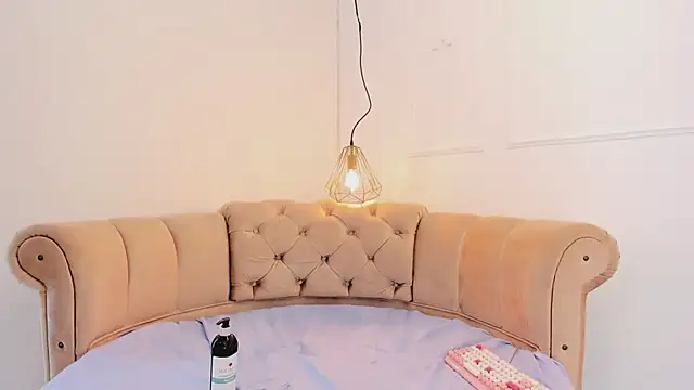 briannaduque online show from 03-13-25, 04:23