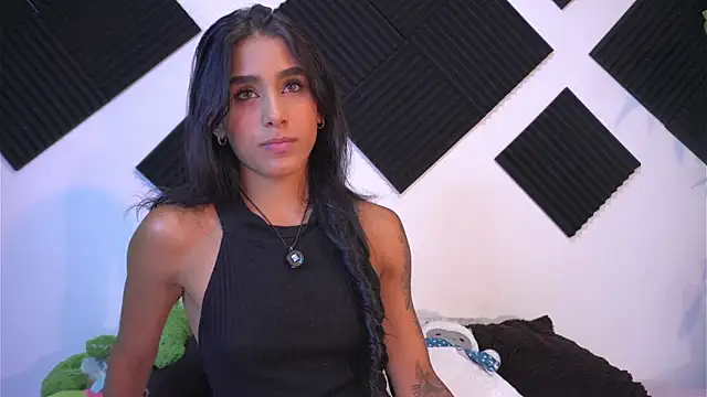 Snapshot of Ambeer_Rousess chatting on 10-12-25, 07:29 Ambeer Rousess online show from 10-12-25, 07:29