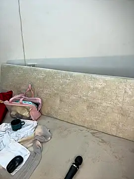 AdeleGray online show from 12-19-25, 11:17