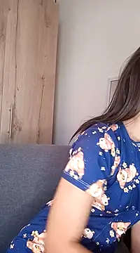 sofiaVelez01 online show from 12-28-24, 07:01