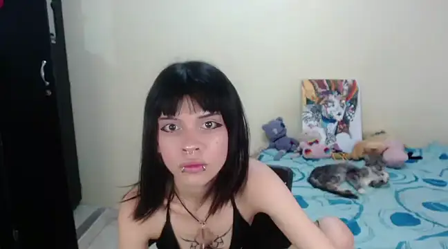 hachi kitty online show from 12-13-24, 09:52