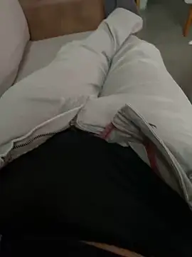 Snapshot of FabioF698 chatting on 01-02-25, 09:50 FabioF698 online show from 01-02-25, 09:50