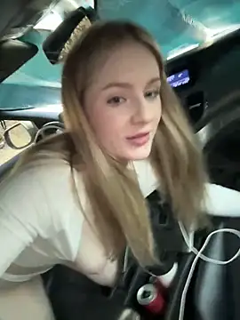 Snapshot of CaseyCumFace chatting on 10-26-25, 07:58 CaseyCumFace online show from 10-26-25, 07:58