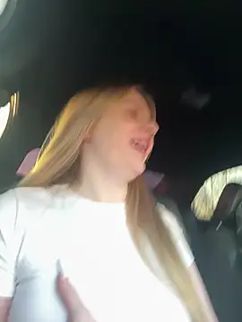 Snapshot of CaseyCumFace chatting on 10-31-25, 09:43 CaseyCumFace online show from 10-31-25, 09:43