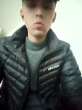 EE9EE9 online show from 01-09-26, 03:26