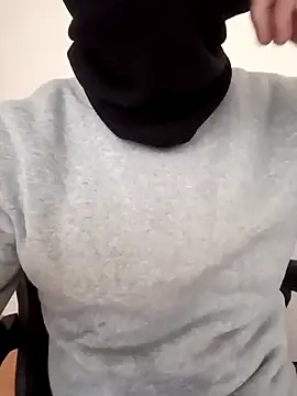 EE9EE9 online show from 02-10-26, 05:50