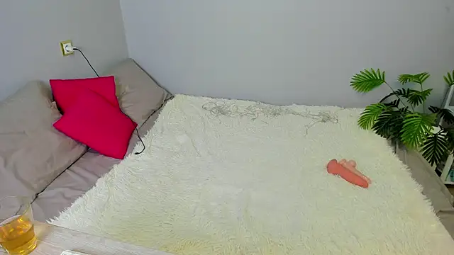 Snapshot of Sofia_rum chatting on 02-10-25, 07:47 Sofia rum online show from 02-10-25, 07:47