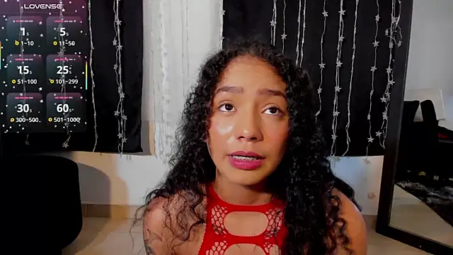 Snapshot of Dakota_M1 chatting on 03-09-25, 03:11 Dakota M1 online show from 03-09-25, 03:11