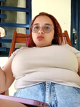 CURVY-HORNY online show from 09-10-25, 07:25