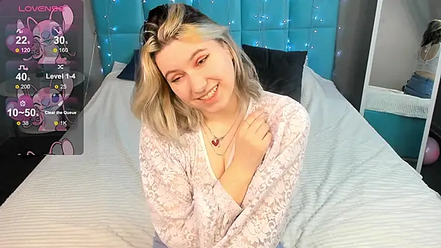 Snapshot of Bonni_Meiz chatting on 02-11-25, 10:26 Bonni Meiz online show from 02-11-25, 10:26