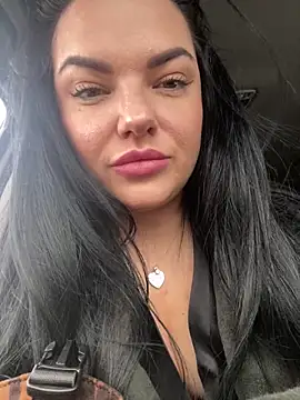 Amie Hill online show from 11-12-25, 08:15