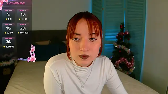 Snapshot of Maddy_Garcia chatting on 12-13-25, 09:53 Maddy Garcia online show from 12-13-25, 09:53