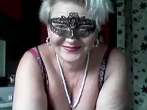 Lisa Suzie online show from 09-27-25, 10:20