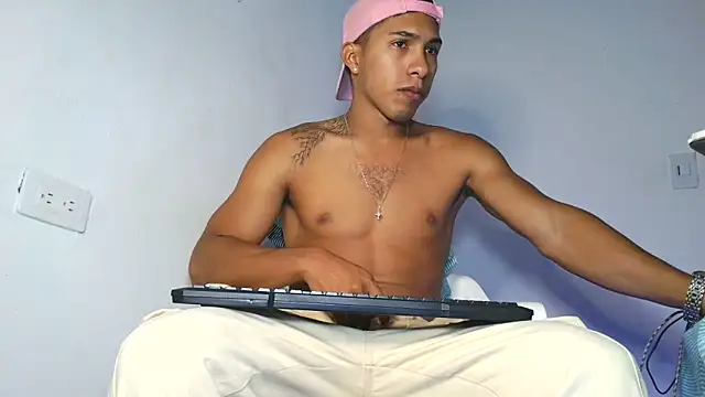 maximo vega newv online show from 02-03-26, 10:37