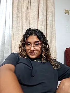 BrendaGirs online show from 10-16-25, 02:23