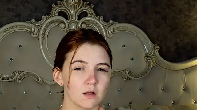 Melanie Stoun online show from 09-25-25, 07:01